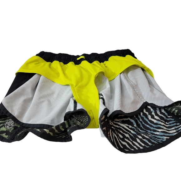 Lululemon's woman's size 8 with side pocket and 2 way stretch. - Picture 2 of 9